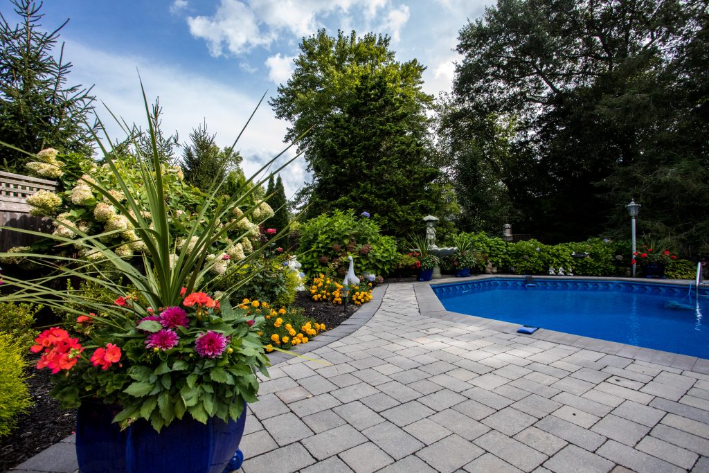 landscaping around patio