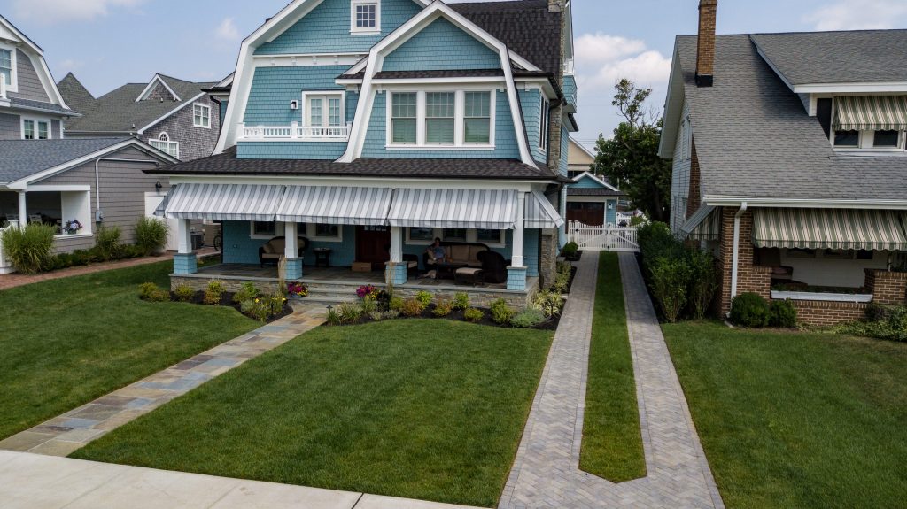 bluestone cobblestone driveway