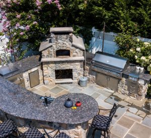 Outdoor Fireplace Builder in Maryland